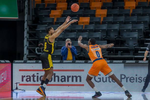 一个新基调 一个新基调