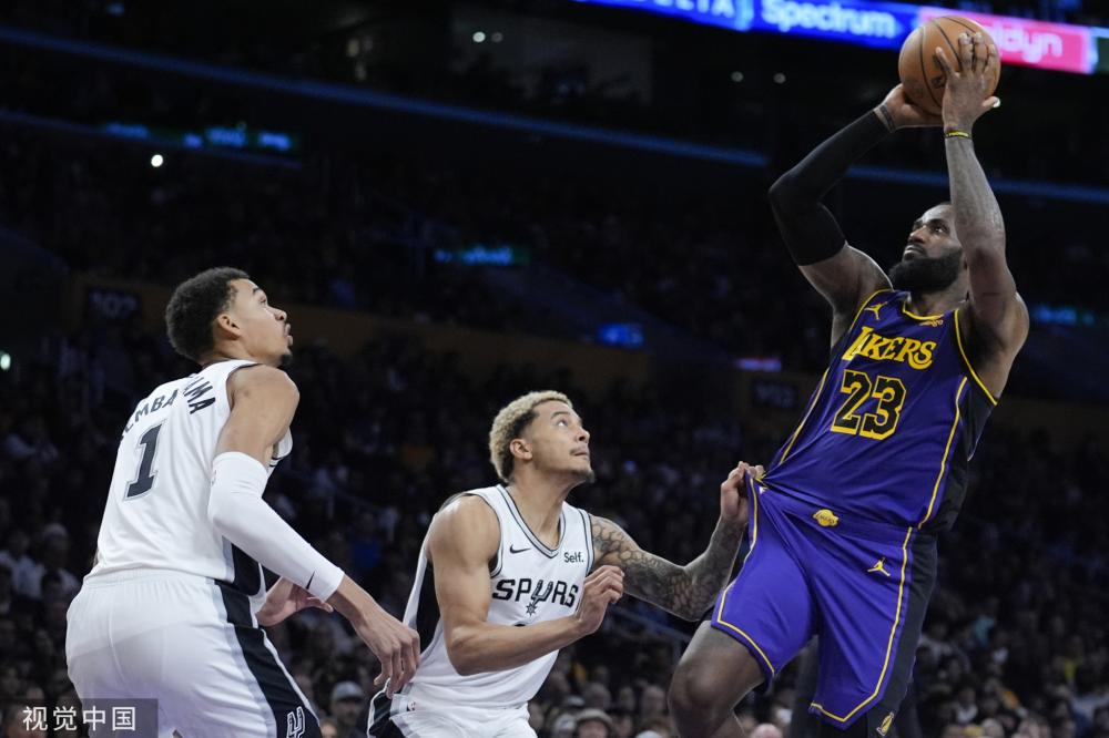 个赛季的德 个赛季的德