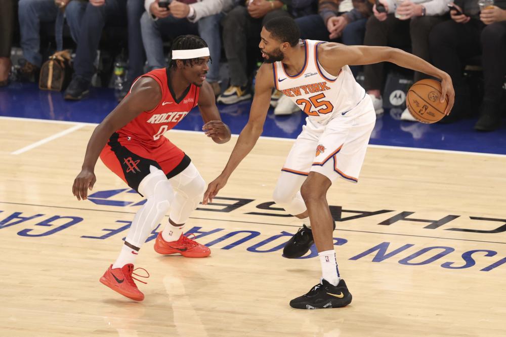 国足却屡屡 国足却屡屡