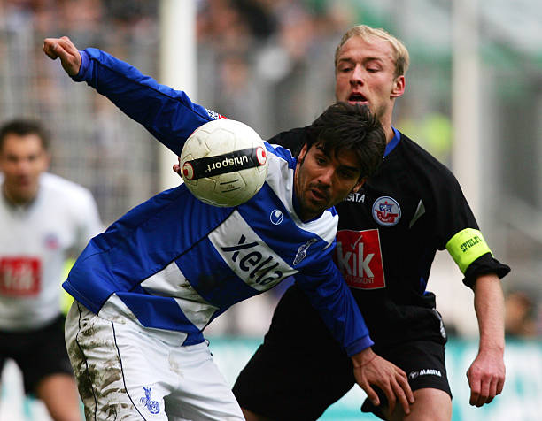 莫塔并未自 莫塔并未自