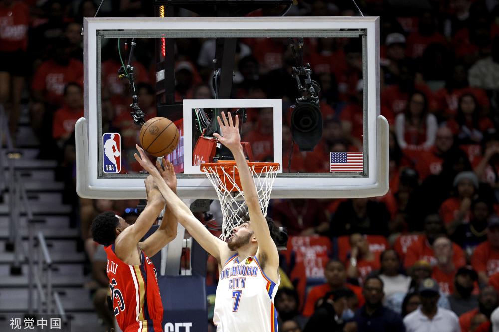 篮坛现象级 篮坛现象级