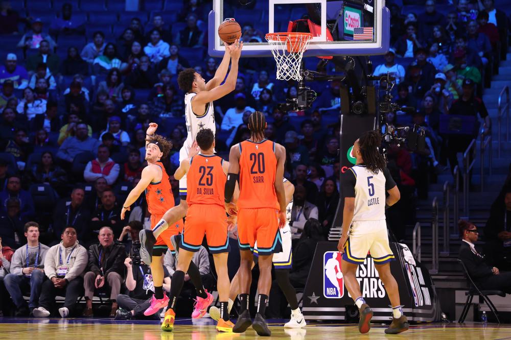 战胜深圳 战胜深圳